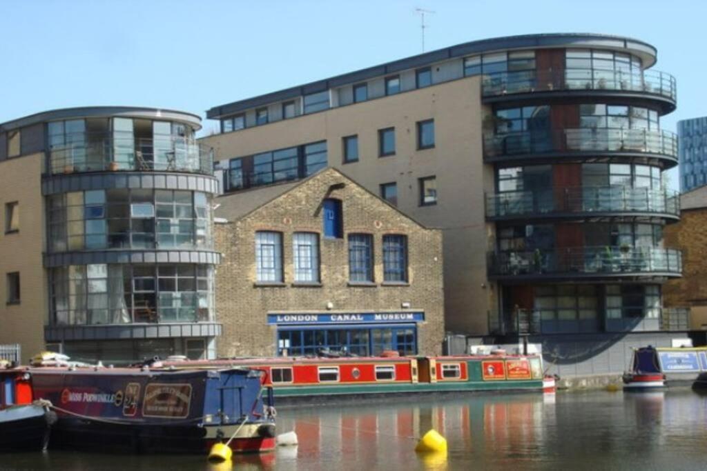 Boutique Modern Hotel Room For Two Near Tube And Bus Stations Londres Exterior foto